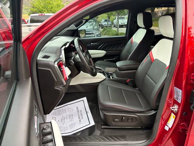 2023 GMC Canyon AT4X - Photo 9