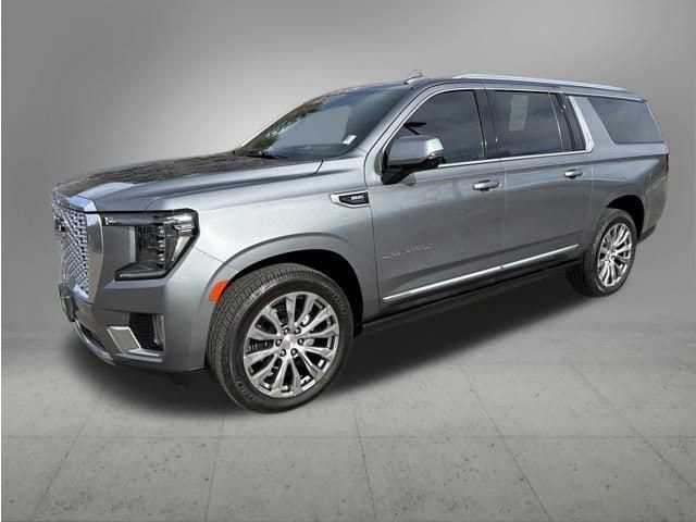 2022 GMC Yukon Denali's photo