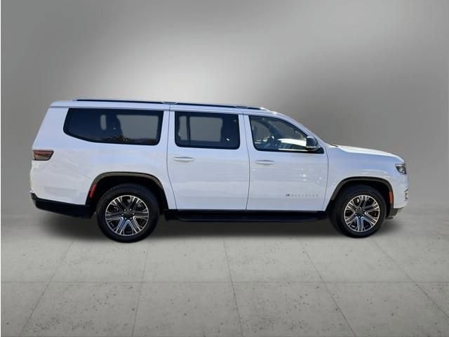 2024 Jeep Wagoneer L Series II - Photo 6