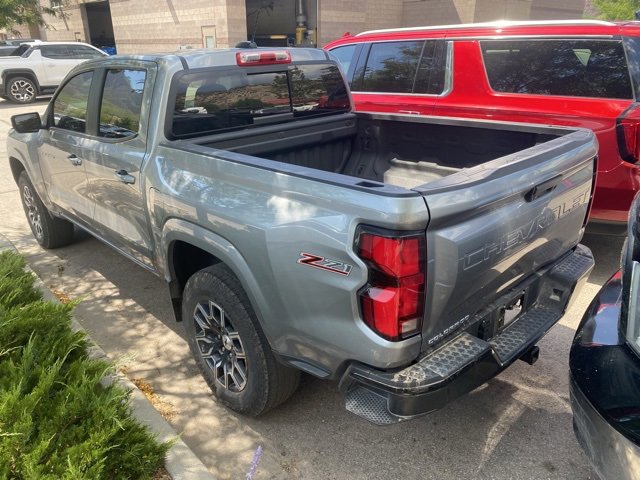 2023 Chevrolet Colorado Z71 photo 3