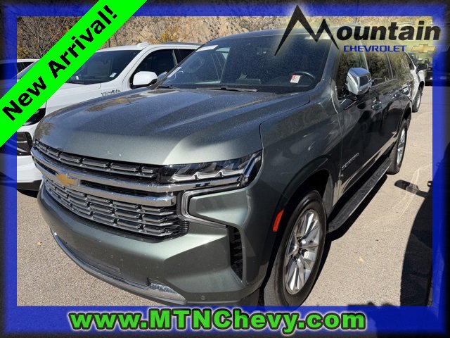 2023 Chevrolet Suburban Premier's photo