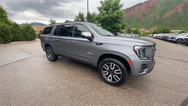 Used 2022 GMC Yukon XL AT4 with VIN 1GKS2HKD8NR213674 for sale in Glenwood Springs, CO