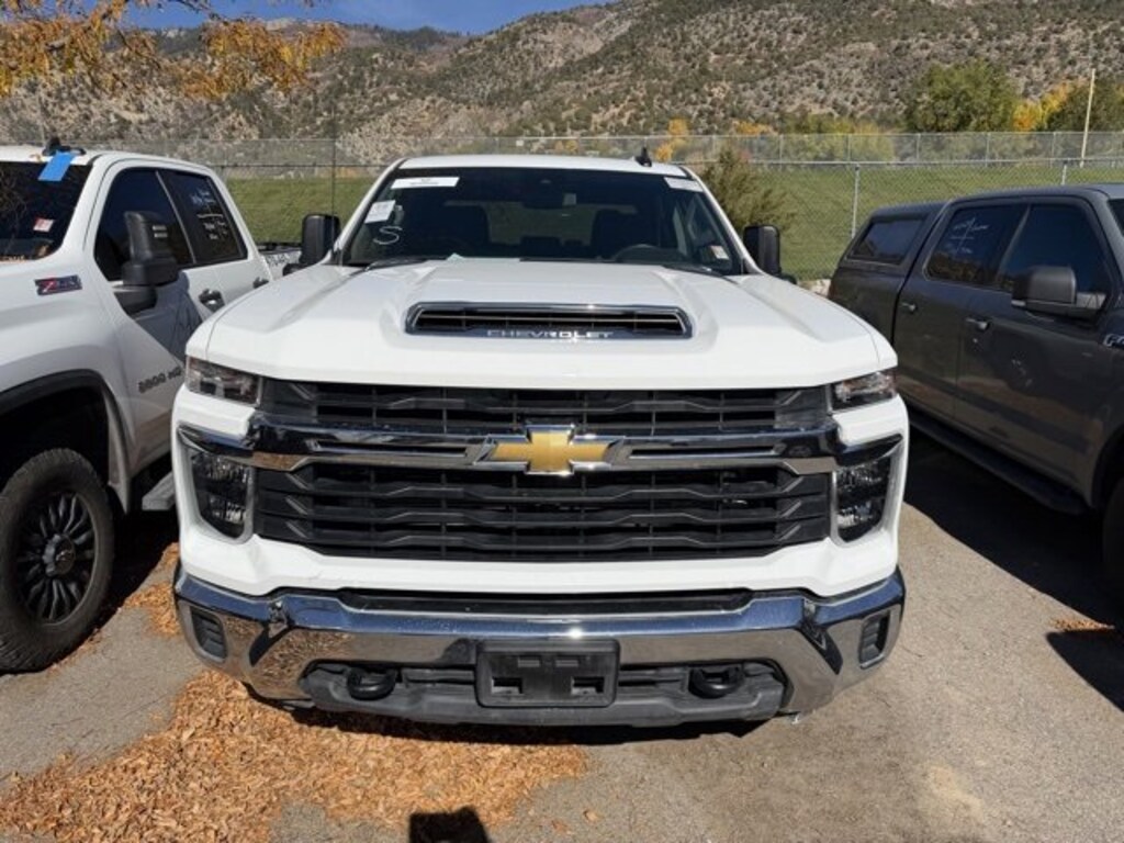 Used 2024 Chevrolet Silverado 2500 HD LT Truck