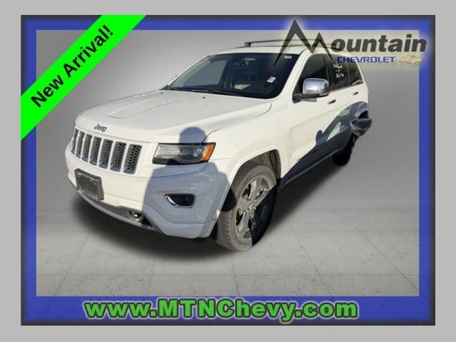 2016 Jeep Grand Cherokee Overland's photo