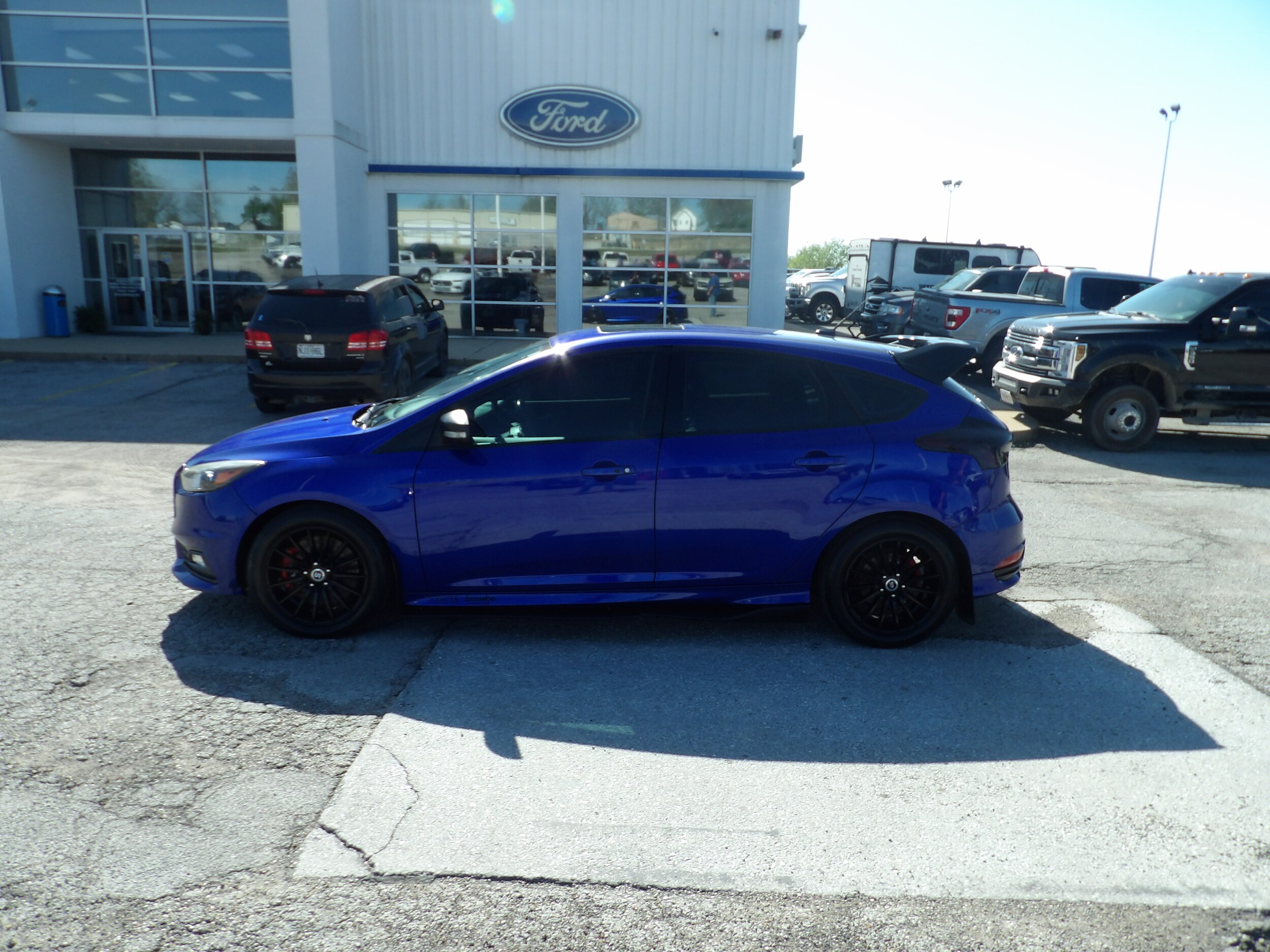 Used 2015 Ford Focus ST with VIN 1FADP3L99FL321511 for sale in Mountain Grove, MO