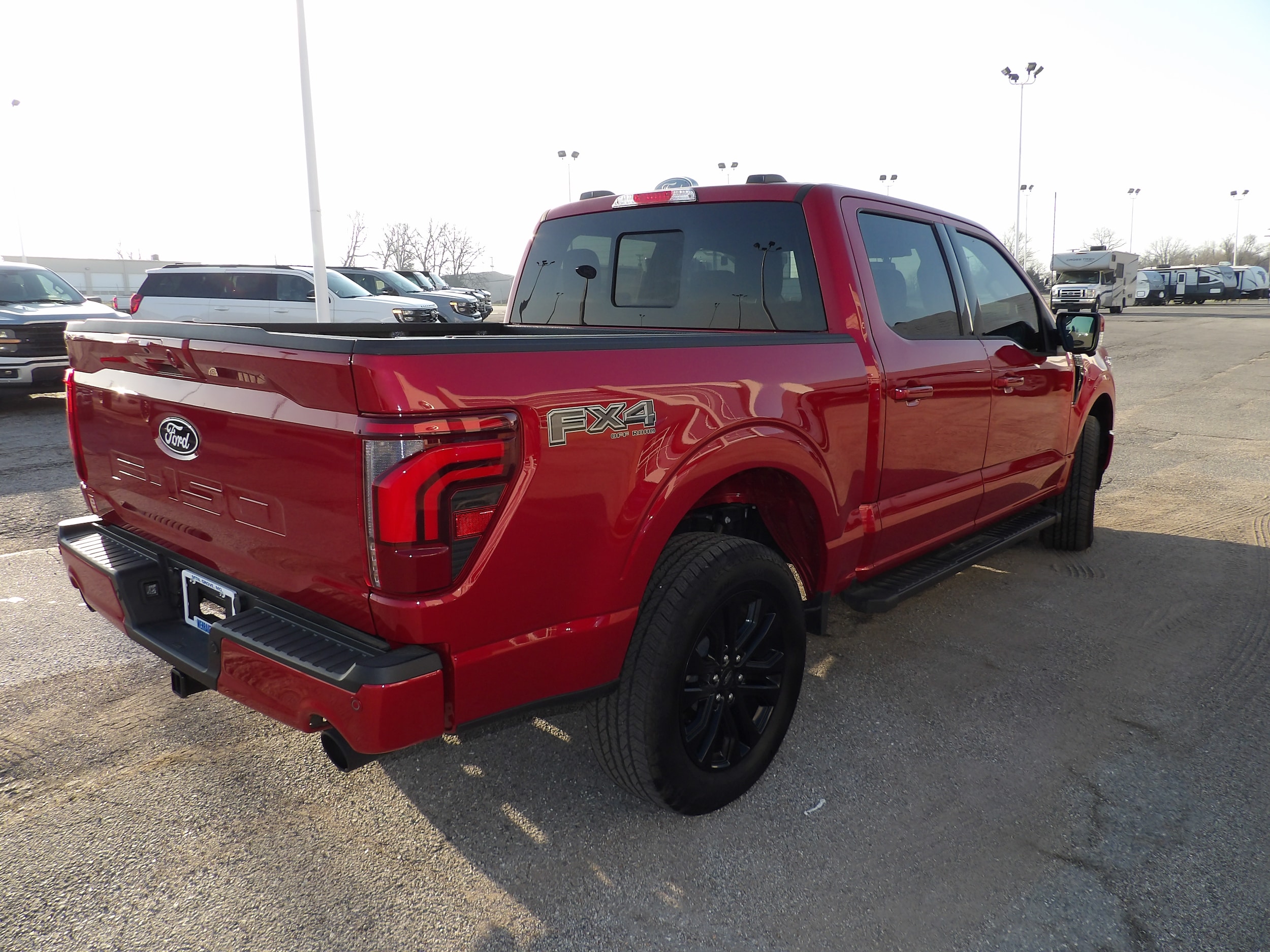2025 Ford F-150 Lariat - Photo 6