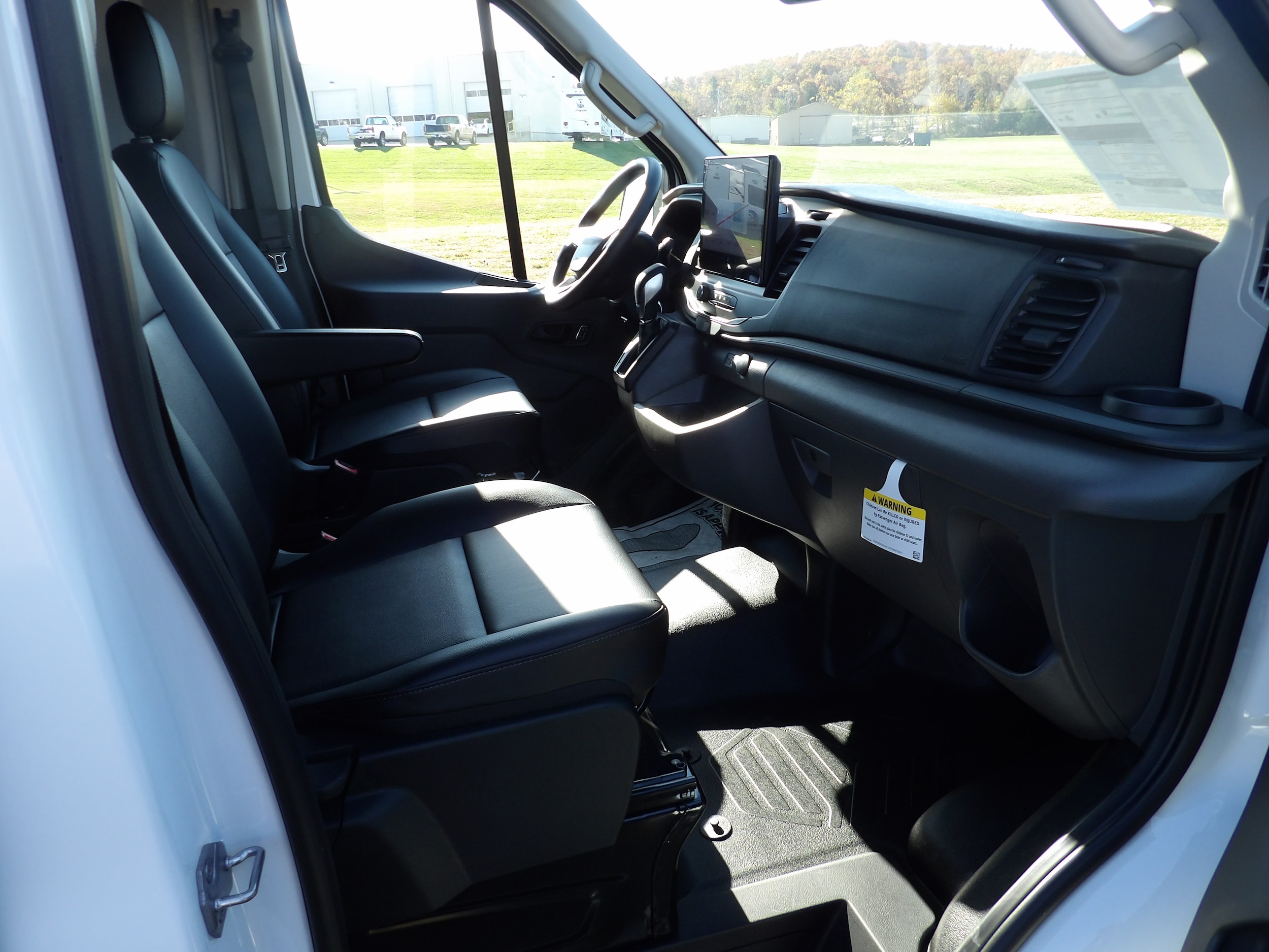 2026 Ford Transit Van Base - Photo 11