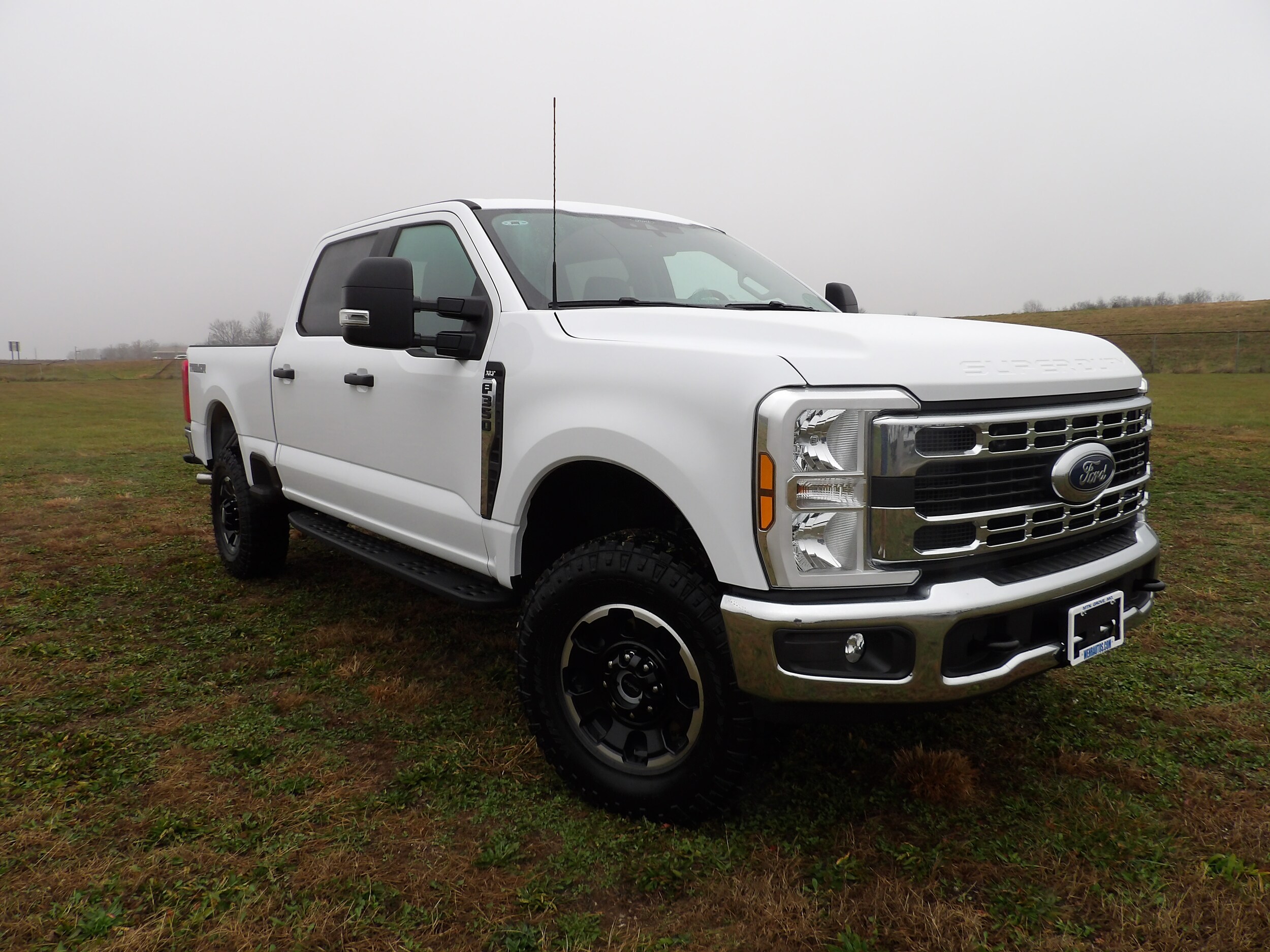 2026 Ford F-350 photo 4