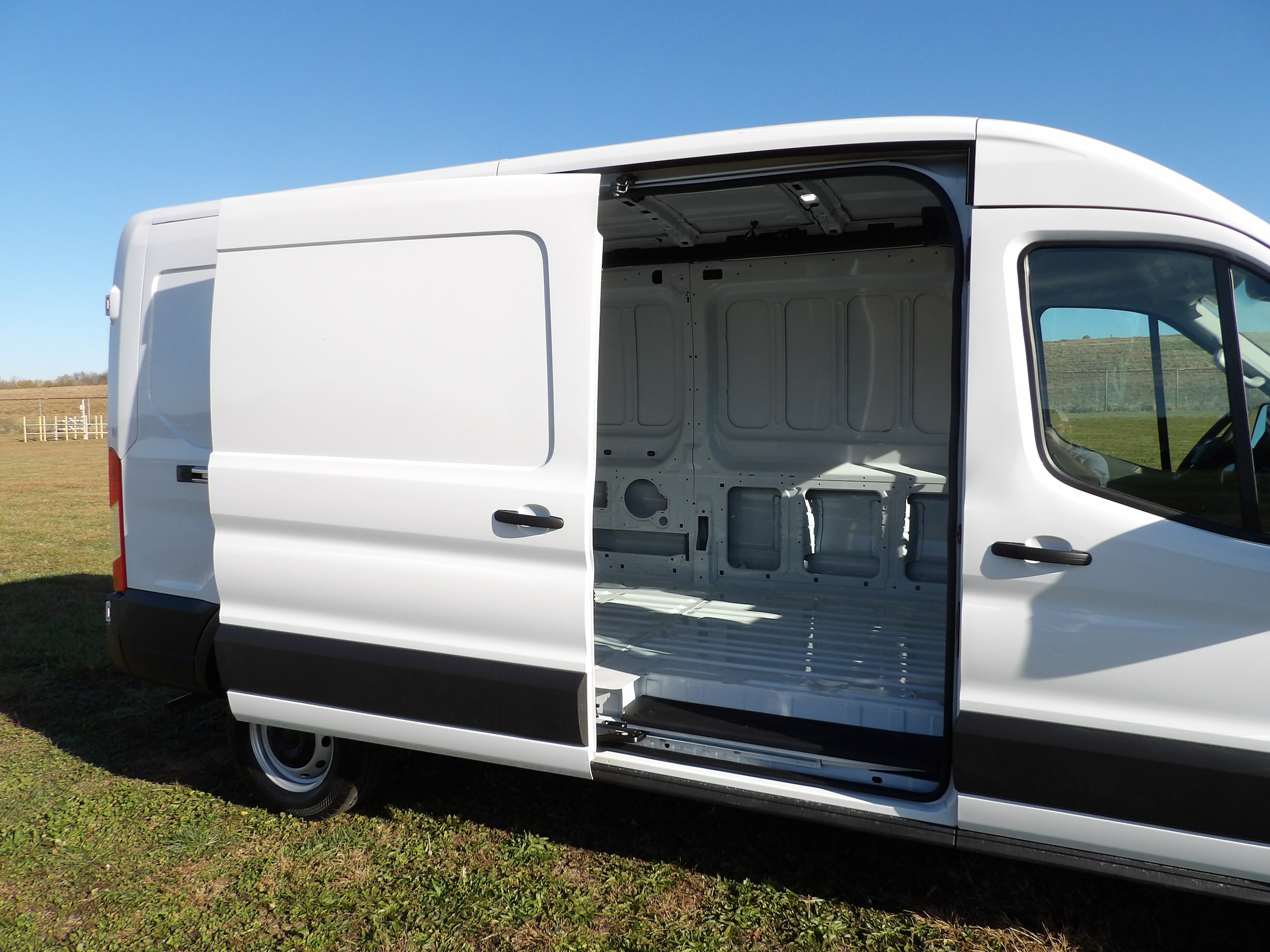 2026 Ford Transit Van Base - Photo 10