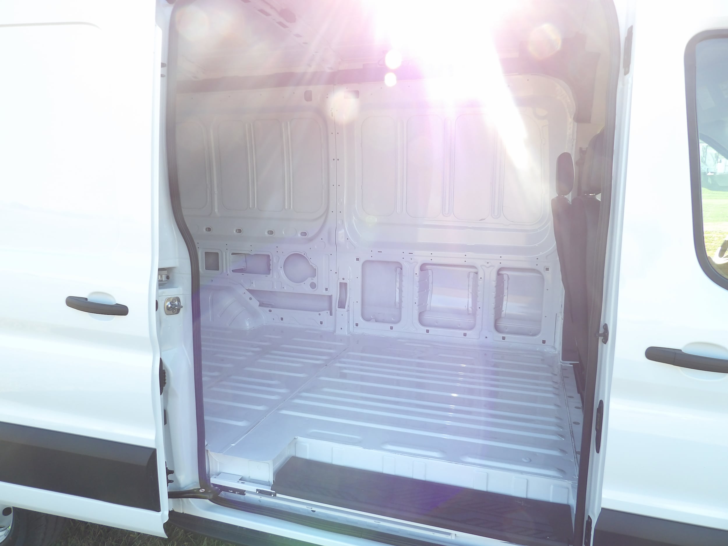 2026 Ford Transit Van Base - Photo 12