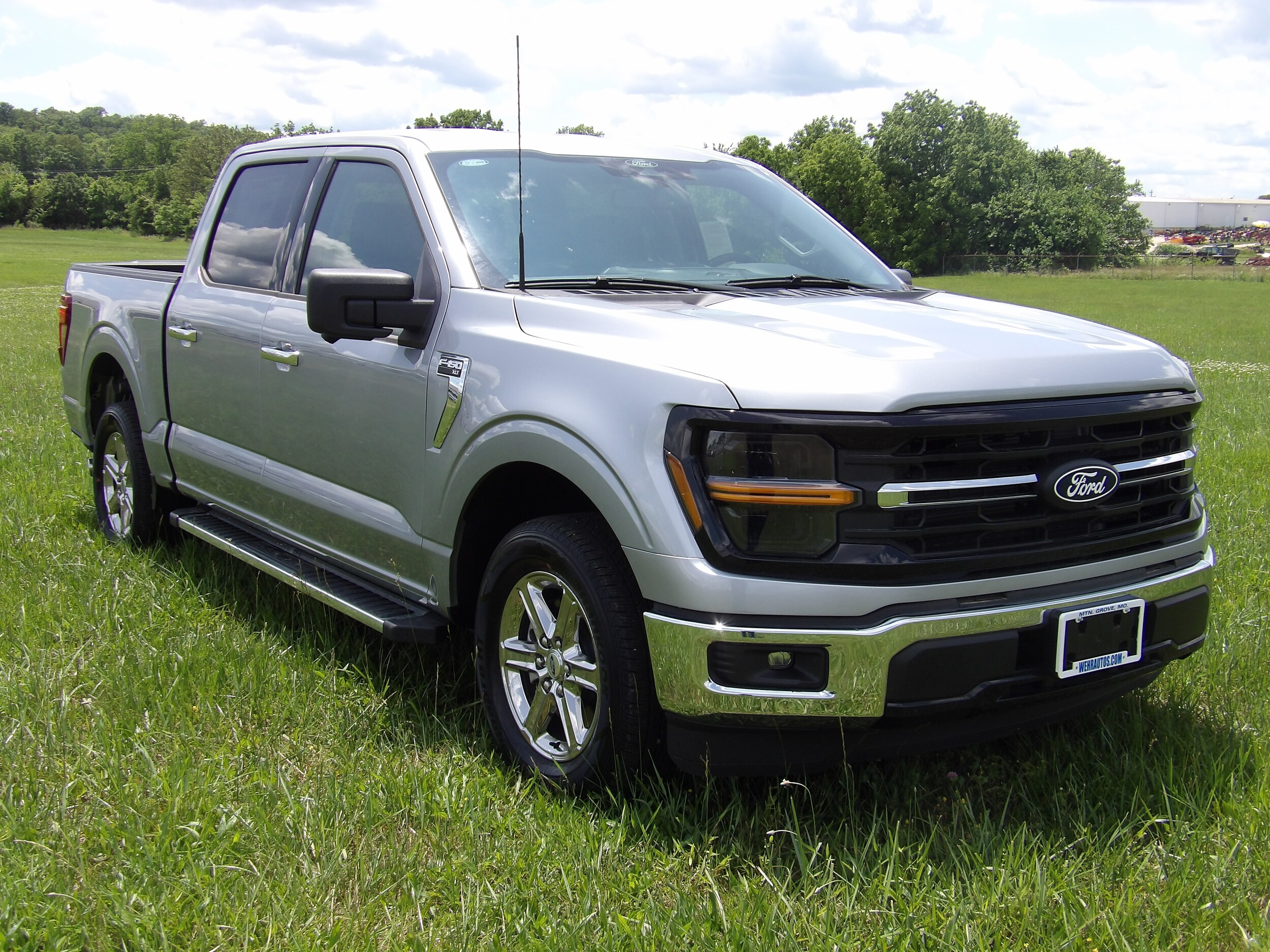 2024 Ford F-150 XLT photo 4
