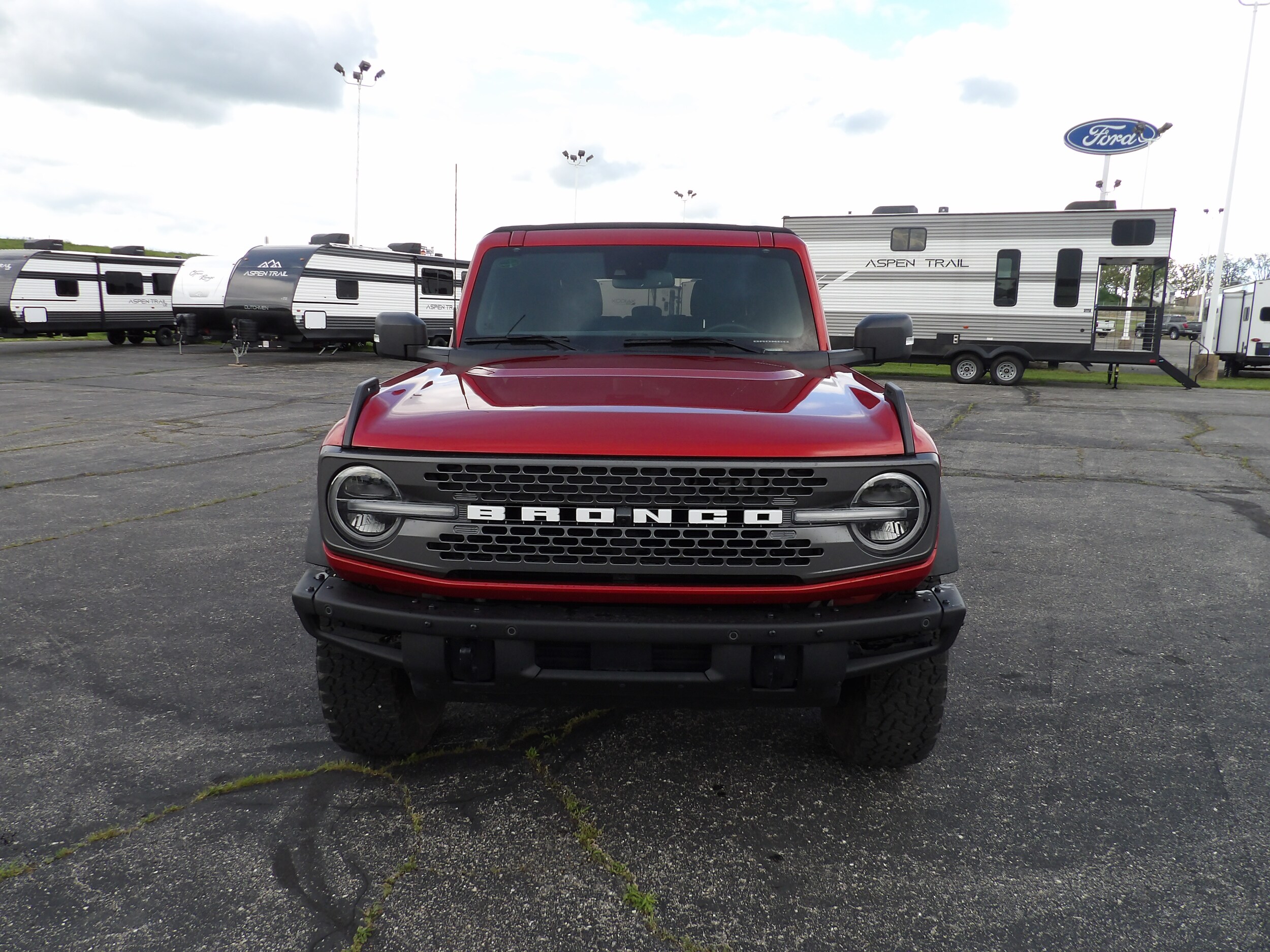 2022 Ford Bronco Big Bend photo 2