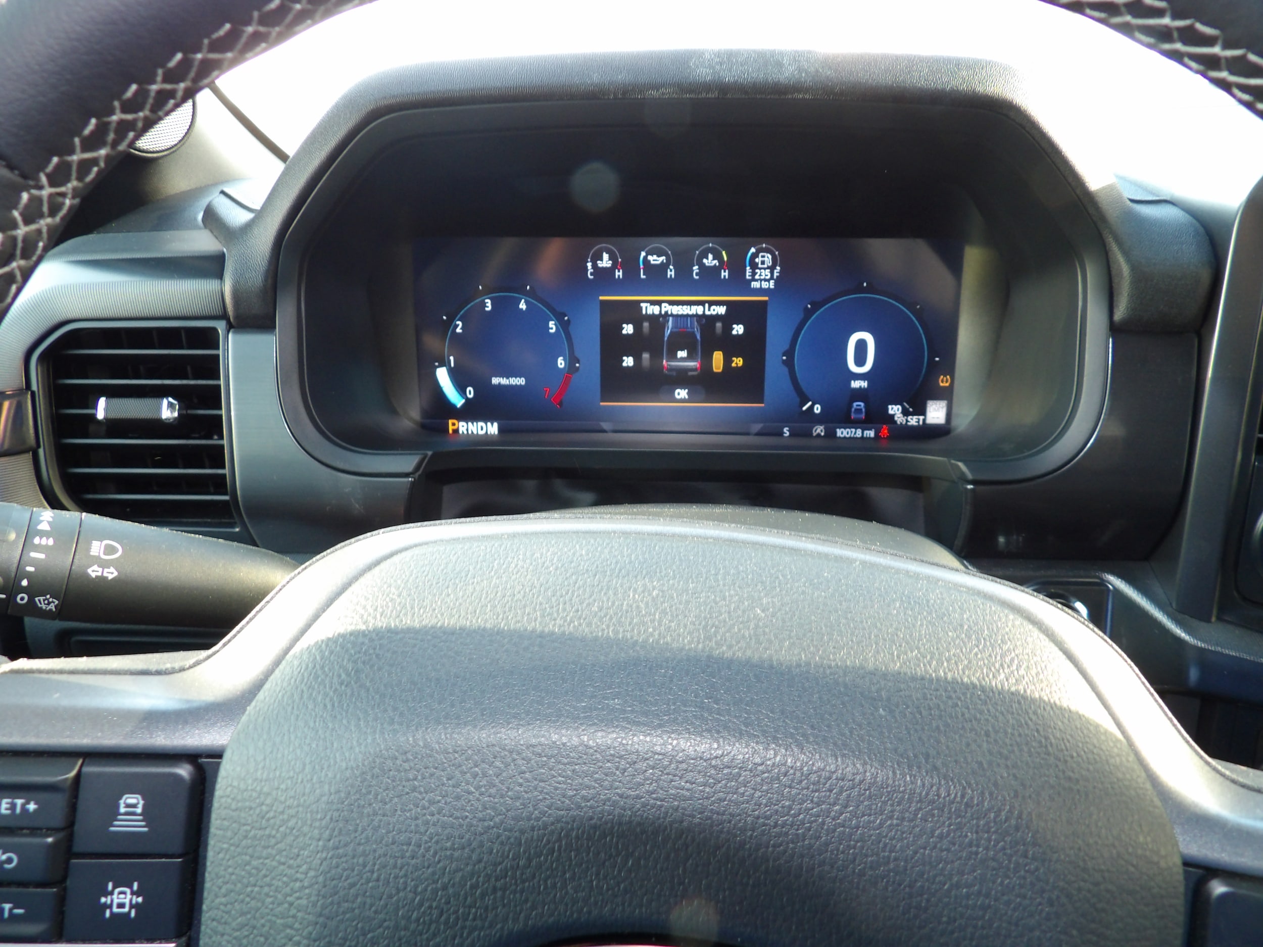 2025 Ford F-150 Lariat - Photo 14