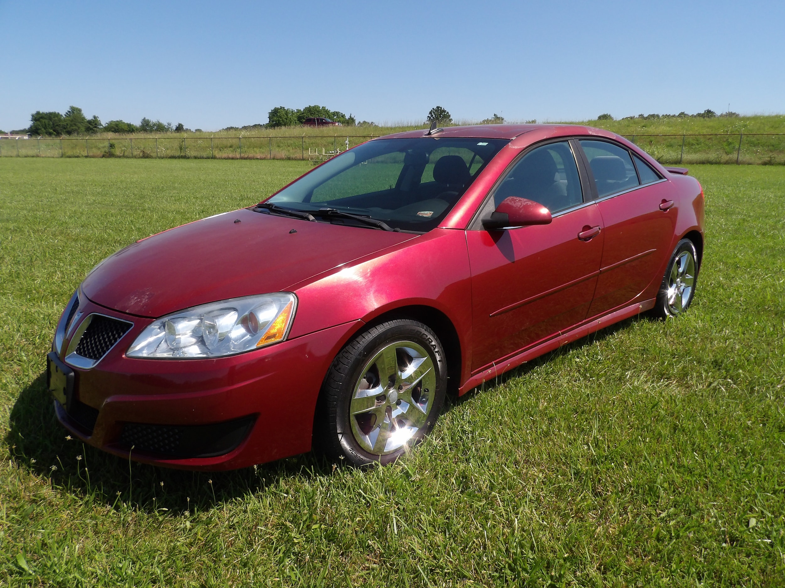Used 2010 Pontiac G6 G6 with VIN 1G2ZA5EB7A4162024 for sale in Mountain Grove, MO