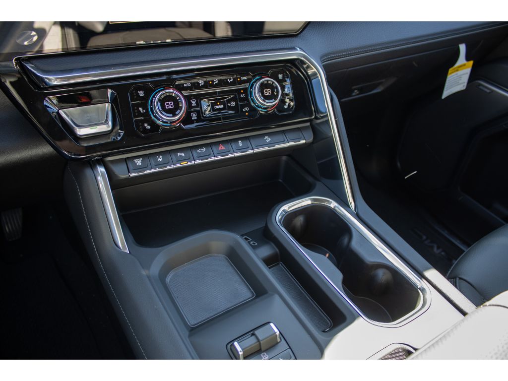 2026 GMC Sierra 3500HD Denali - Photo 31