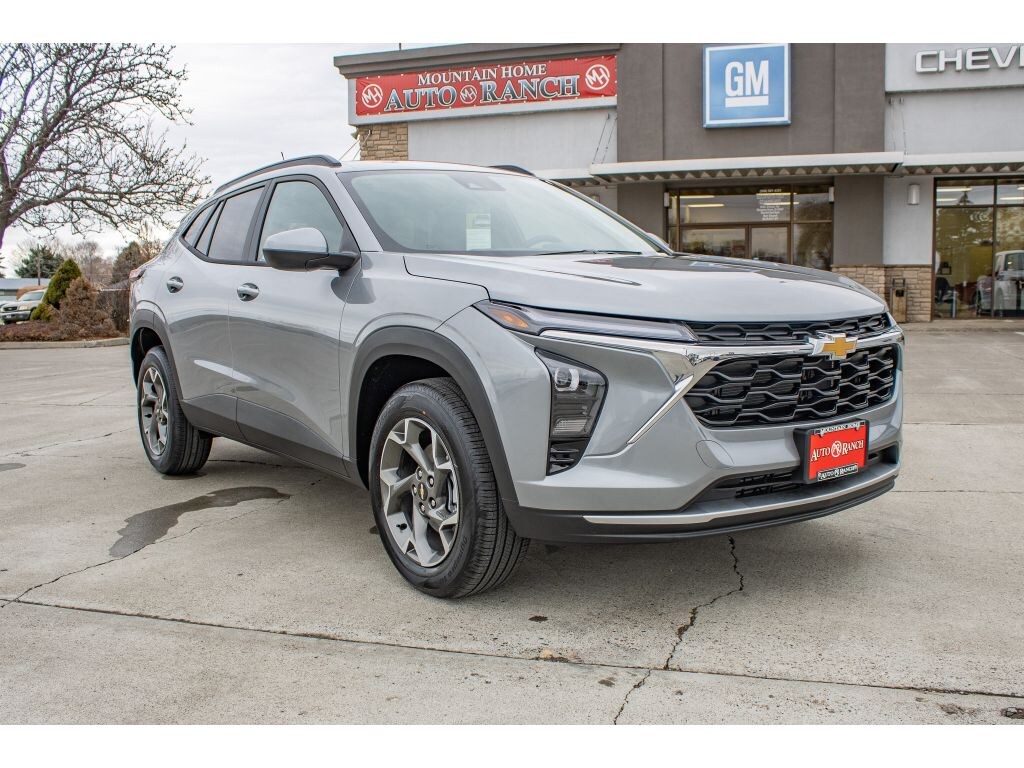 New 2026 Chevrolet Trax LT SUV