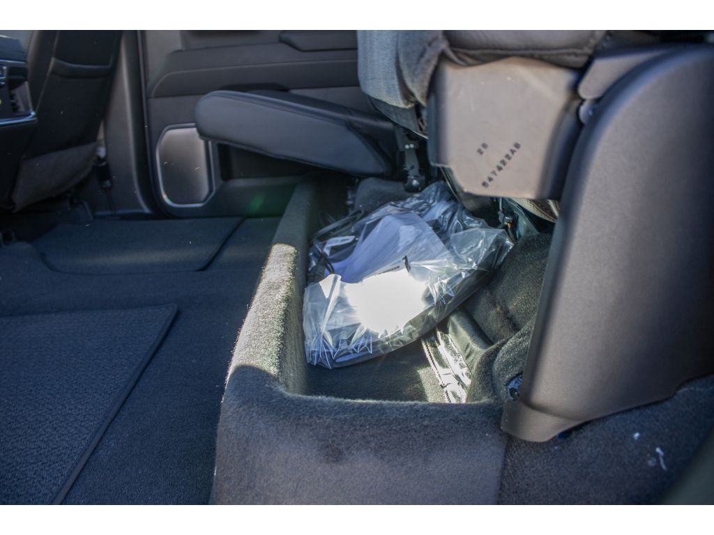2026 GMC Sierra 3500HD Denali - Photo 40