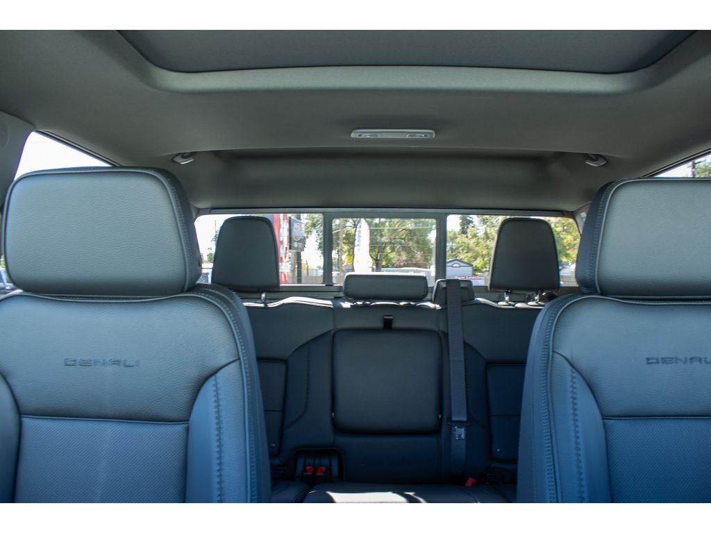 2026 GMC Sierra 3500HD Denali - Photo 47