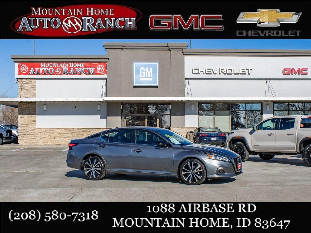Used 2022 Nissan Altima 2.5 SR