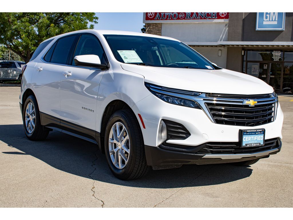 2023 Chevrolet Equinox LT photo 2