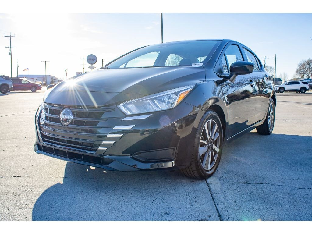 Used 2023 Nissan Versa SV