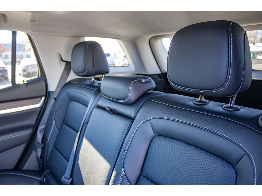 2026 GMC Terrain Denali - Photo 36