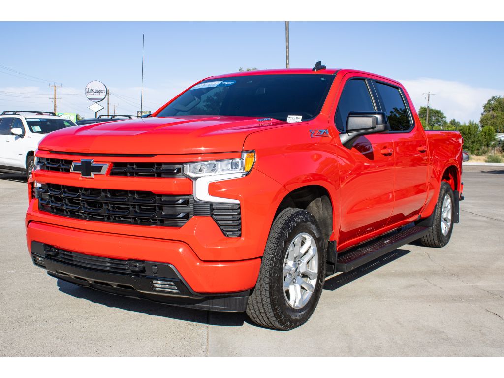 2022 Chevrolet Silverado 1500 RST photo 3