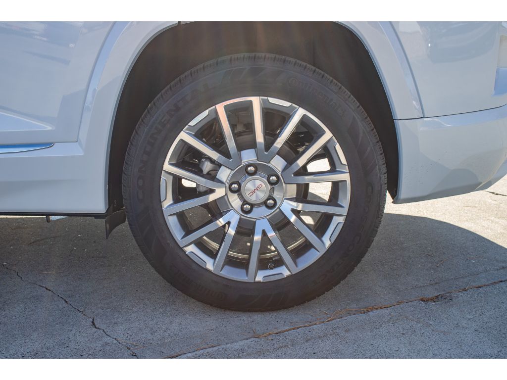 2026 GMC Terrain Denali - Photo 8