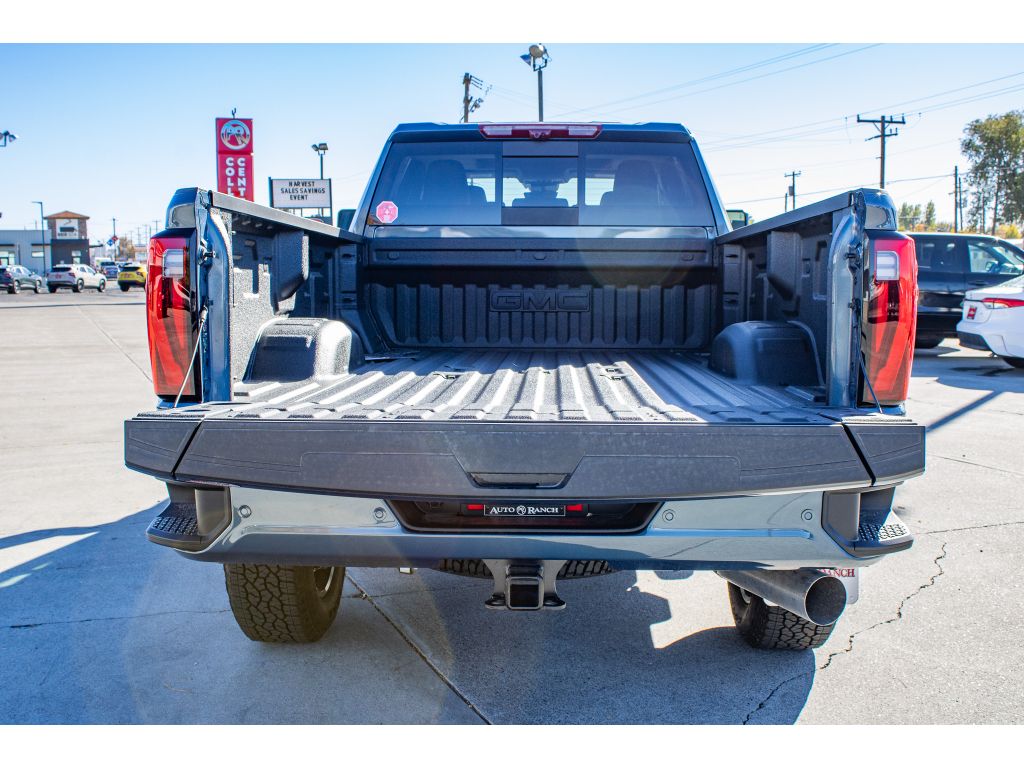 2026 GMC Sierra 3500HD Denali - Photo 11