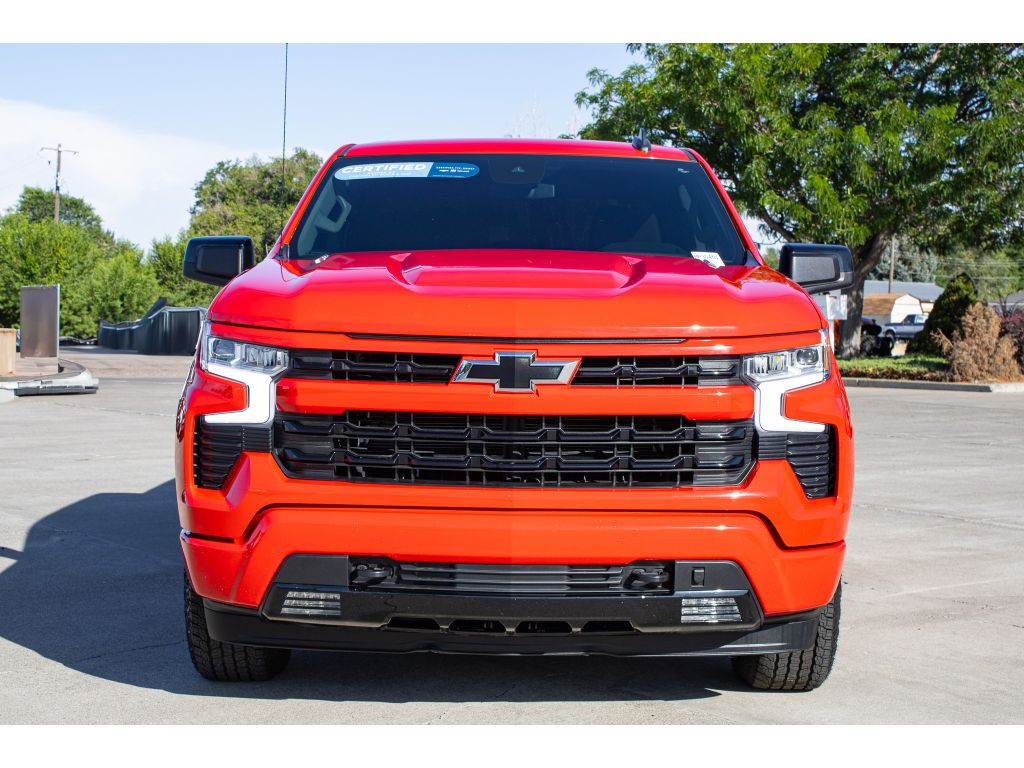 2022 Chevrolet Silverado 1500 RST photo 2