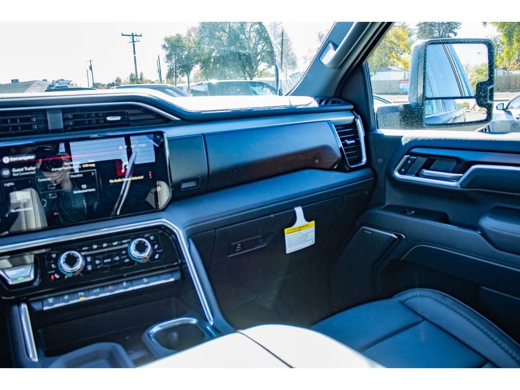 2026 GMC Sierra 3500HD Denali - Photo 34