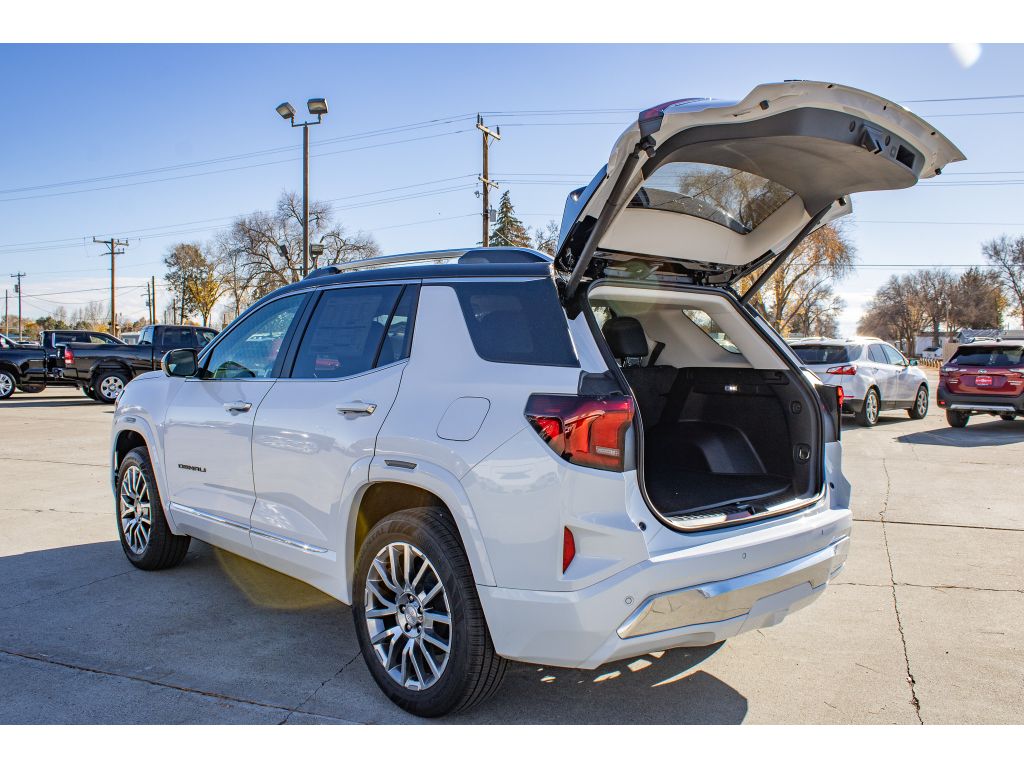 2026 GMC Terrain Denali - Photo 9