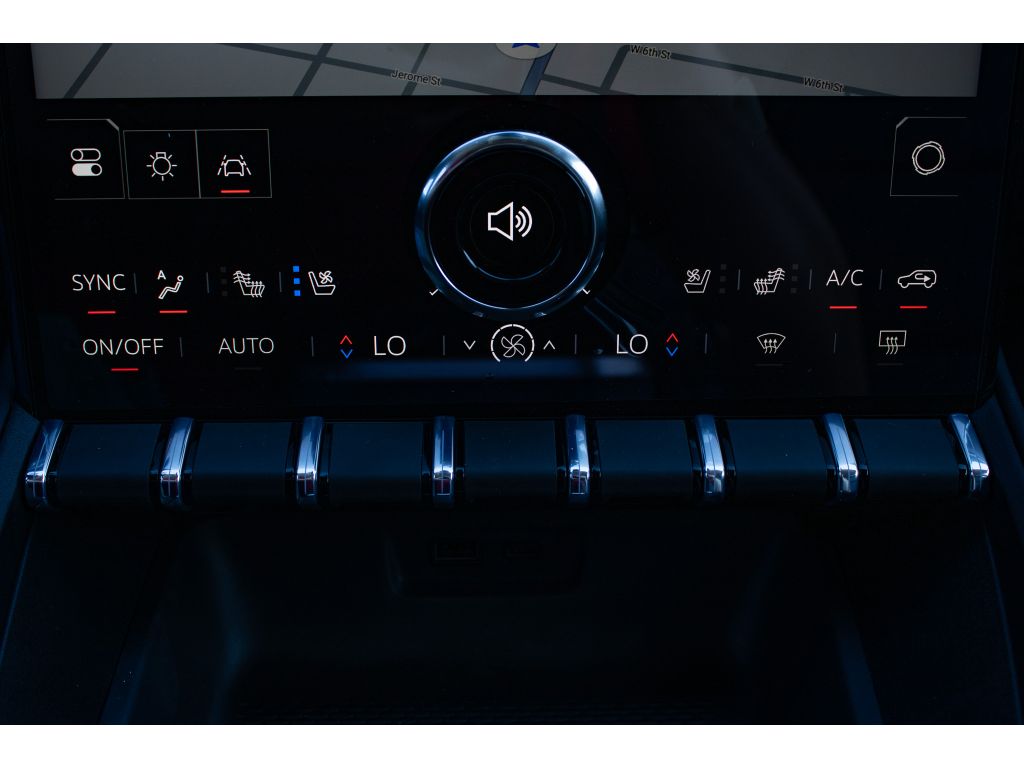 2026 GMC Terrain Denali - Photo 29