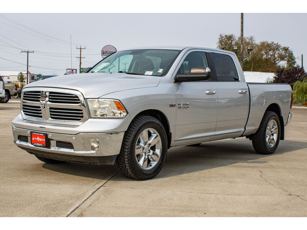 2016 Ram 1500 Big Horn photo 3