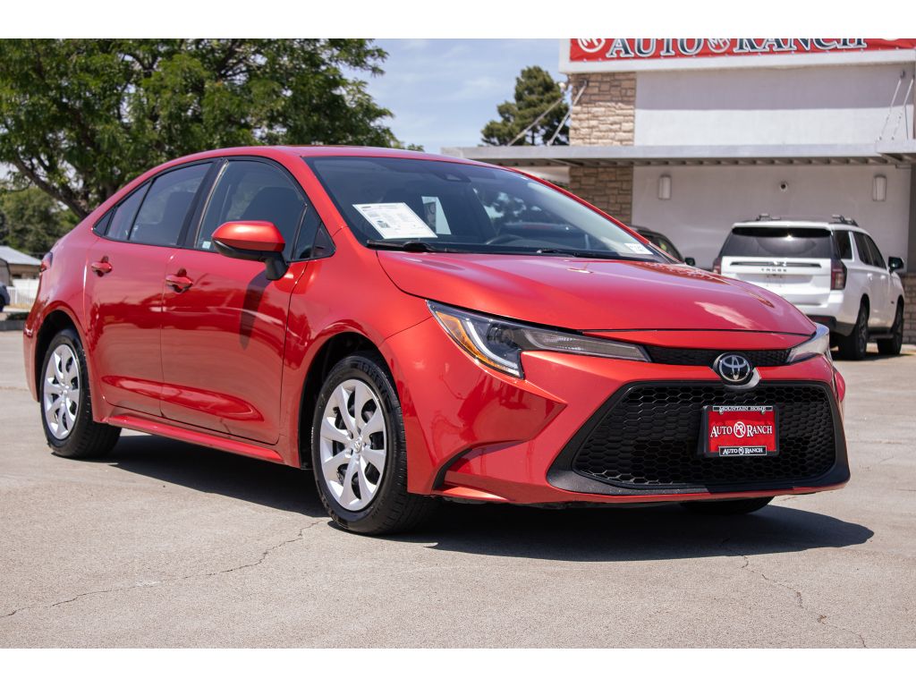 Used 2021 Toyota Corolla LE with VIN 5YFEPMAE7MP264525 for sale in Northfield, Minnesota