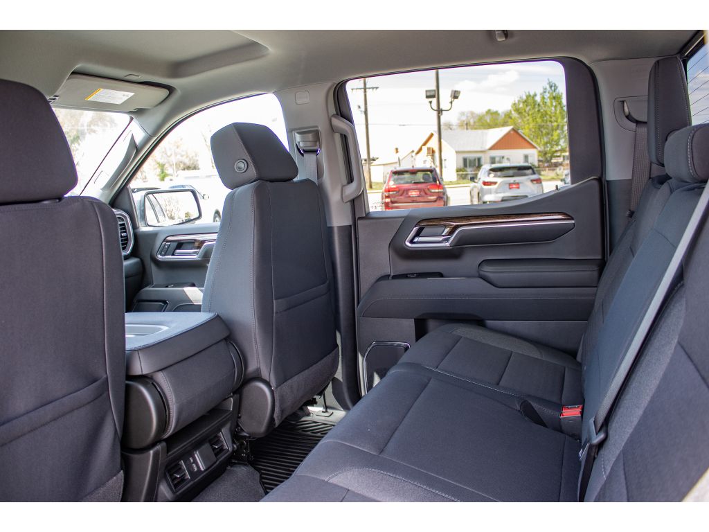 2026 GMC Sierra 1500 SLE - Photo 15