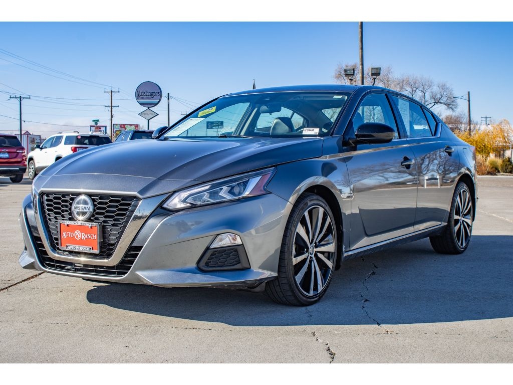 Used 2022 Nissan Altima 2.5 SR