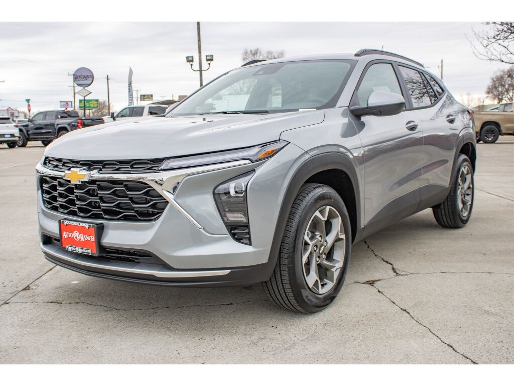 New 2026 Chevrolet Trax LT SUV