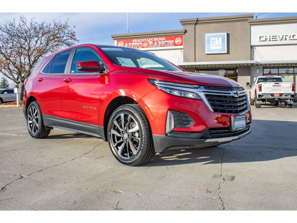 2022 Chevrolet Equinox LT photo 2