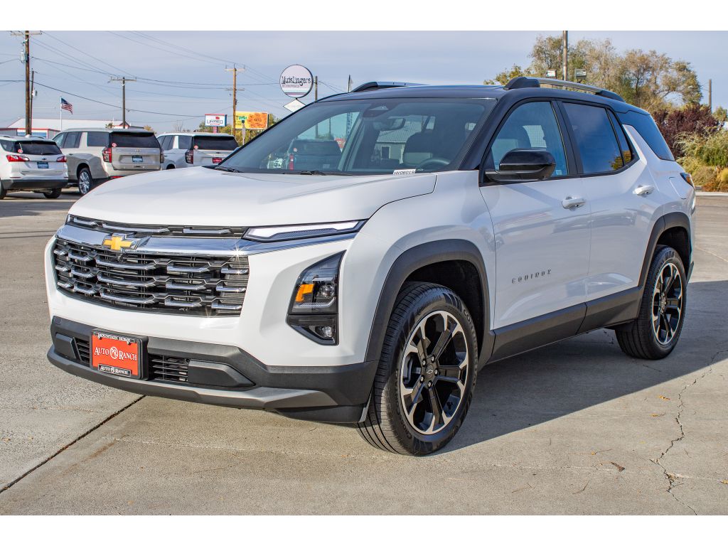 2026 Chevrolet Equinox LT photo 3