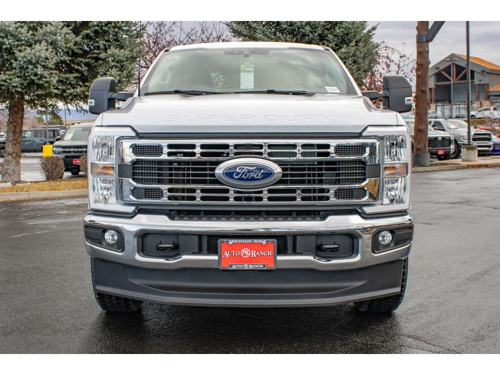 New 2026 Ford F-350 Truck Crew Cab
