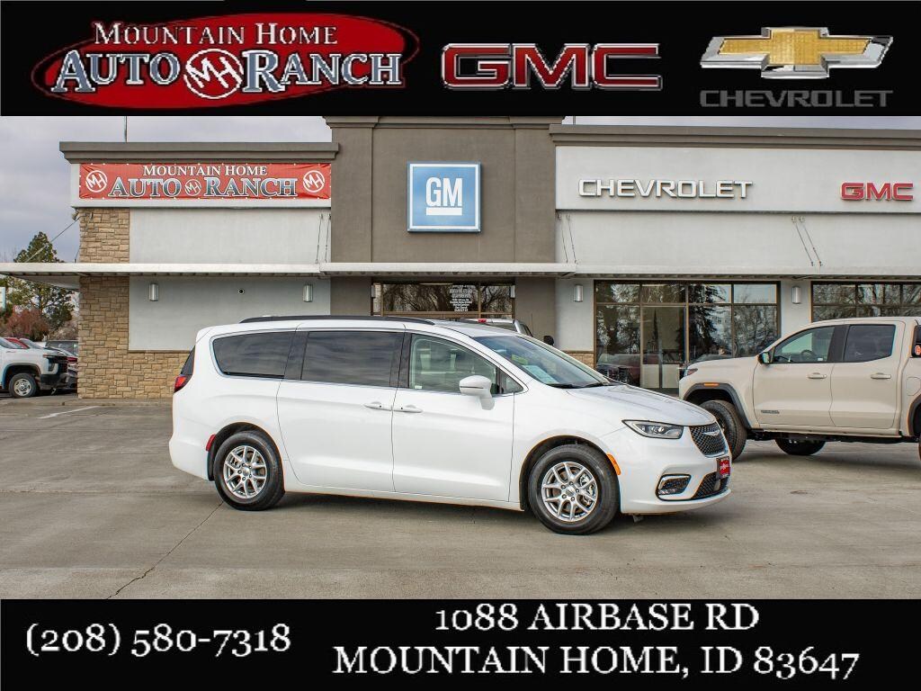 Used 2022 Chrysler Pacifica Touring L Van Passenger Van
