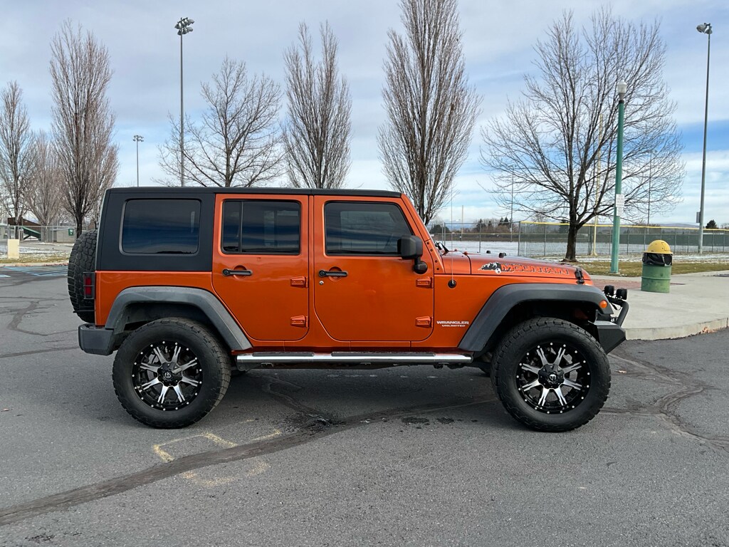 Used 2010 Jeep Wrangler Unlimited Sport SUV