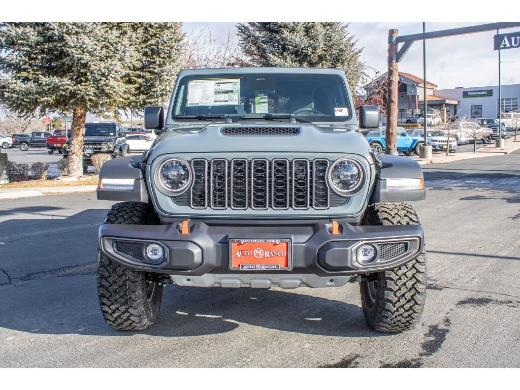 New 2026 Jeep Gladiator Mojave Truck Crew Cab