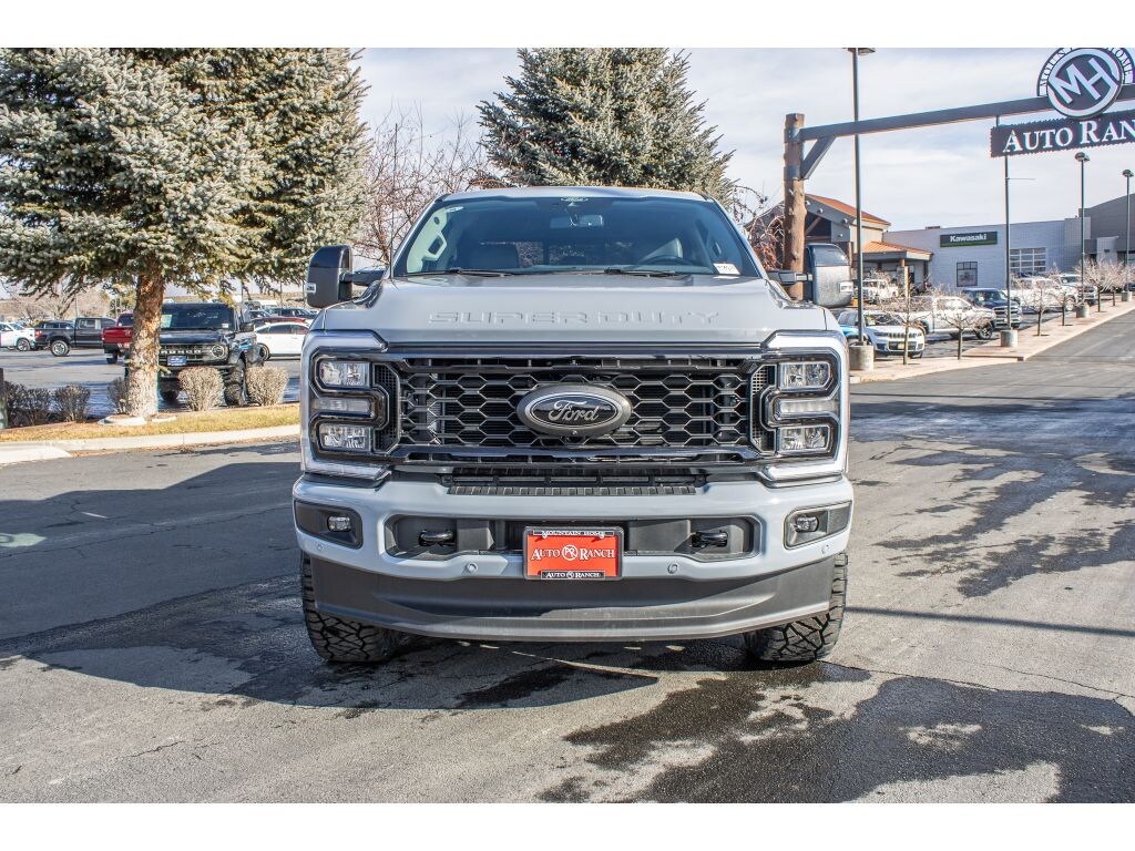 New 2026 Ford F-250 Truck Crew Cab