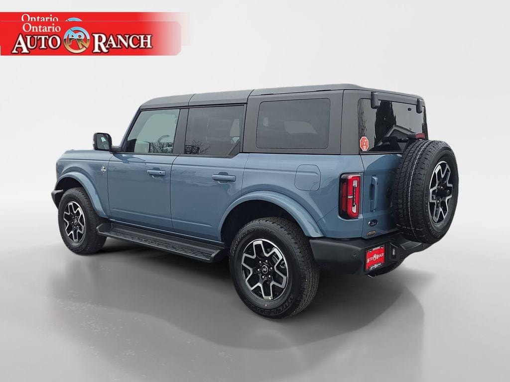 New 2025 Ford Bronco Outer Banks SUV