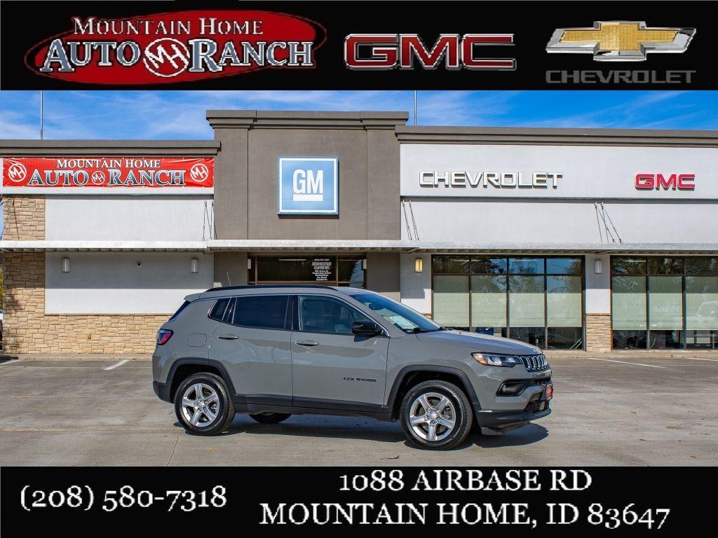 Used 2023 Jeep Compass Latitude SUV