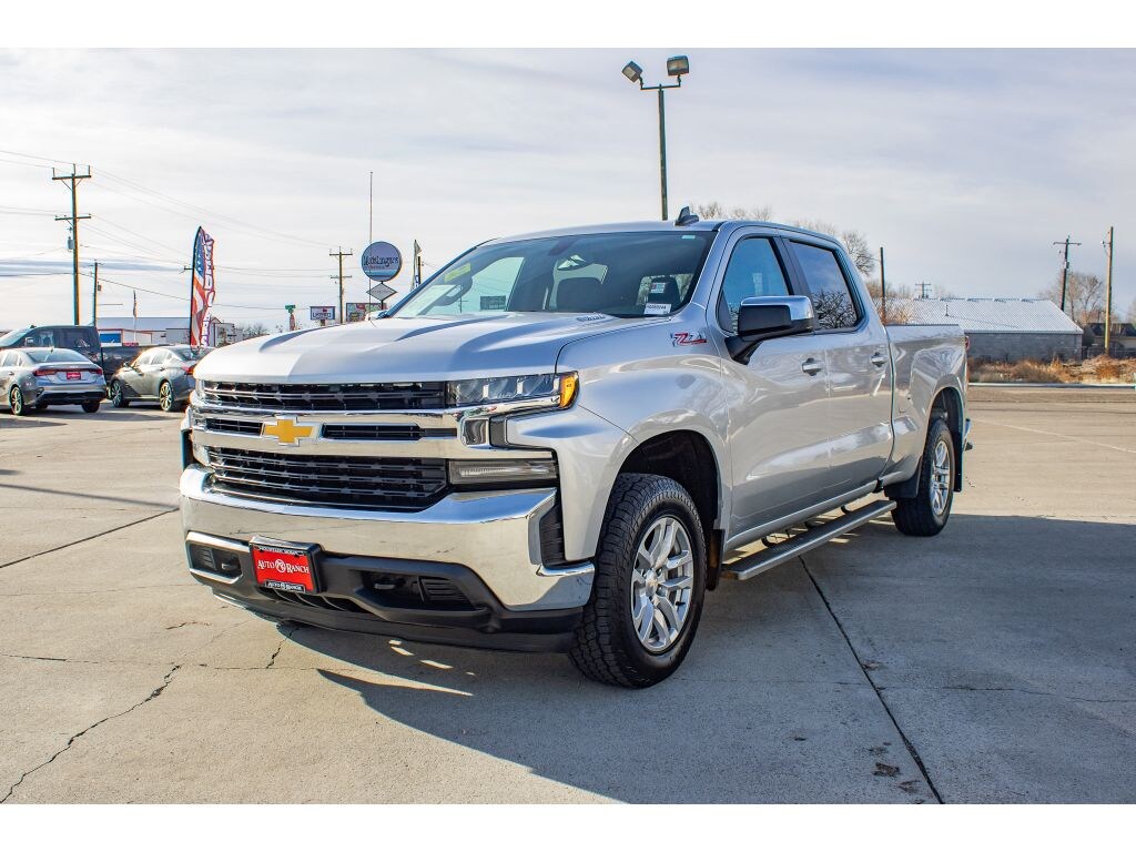 Used 2020 Chevrolet Silverado 1500 LT Truck Crew Cab
