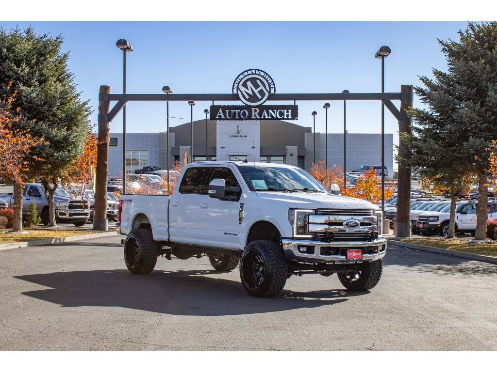 Used 2019 Ford F-350 Lariat Truck Crew Cab