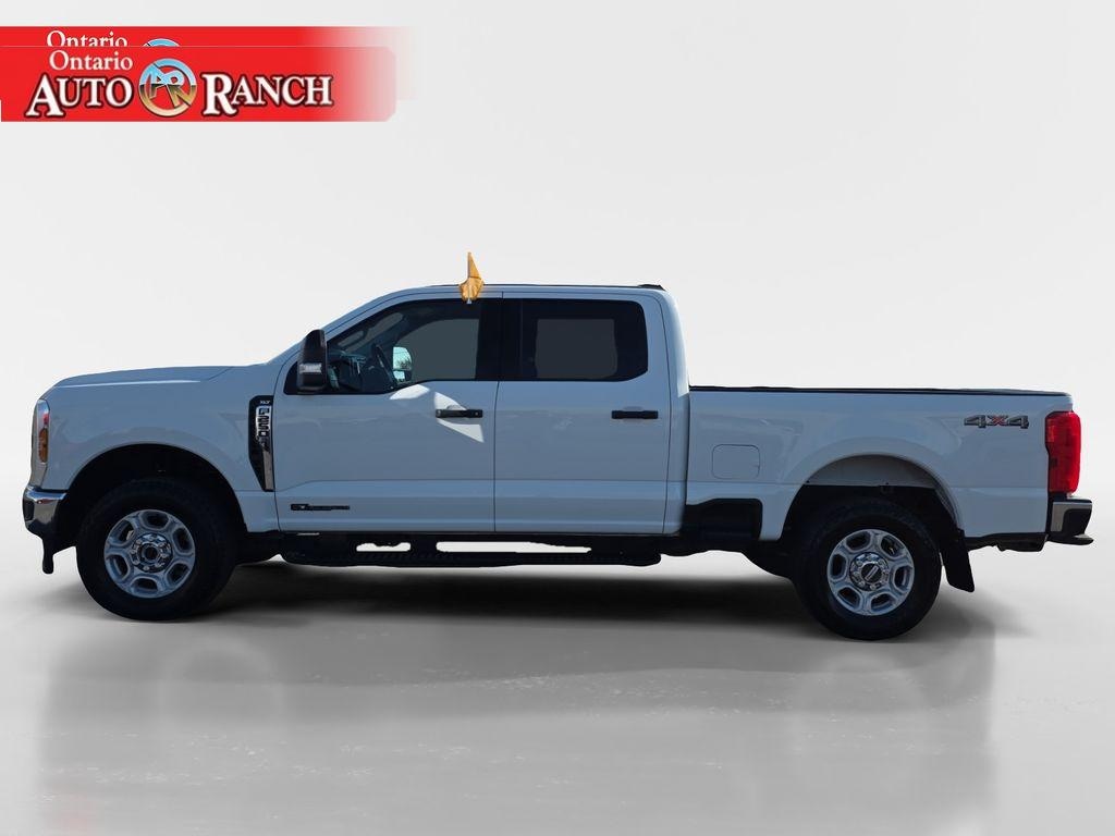 Used 2025 Ford F-250 XLT Truck Crew Cab